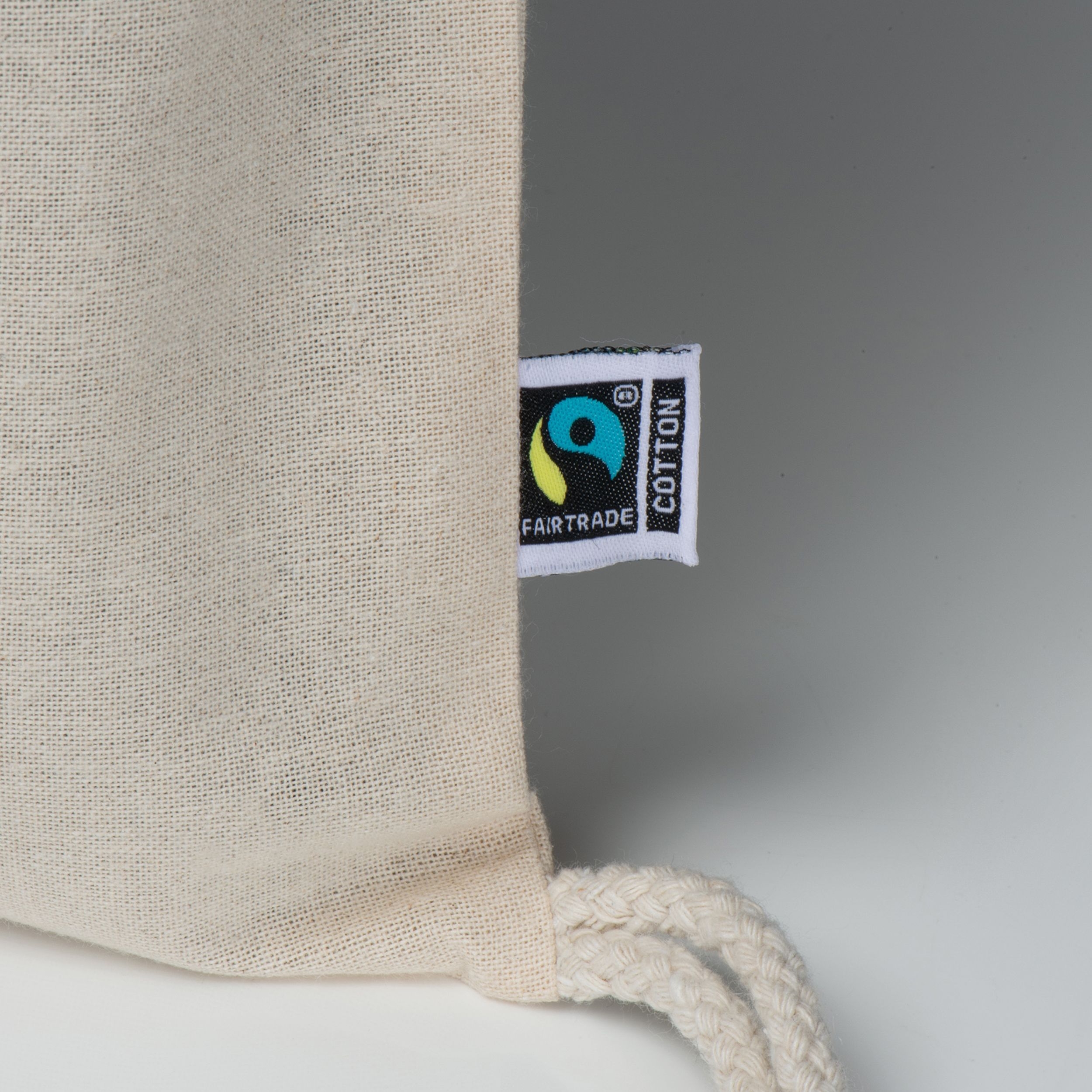 MA63990-13Fairtrade Gymbag HERNAN_ beige