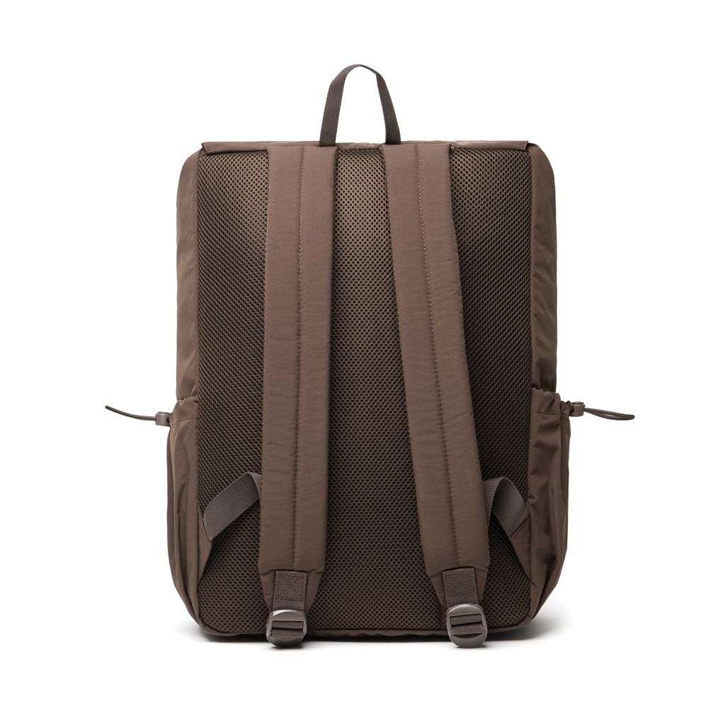 XDP763.54-09KENTO URBAN Everyday Rucksack aus RCS recyceltem Nylon_ braun