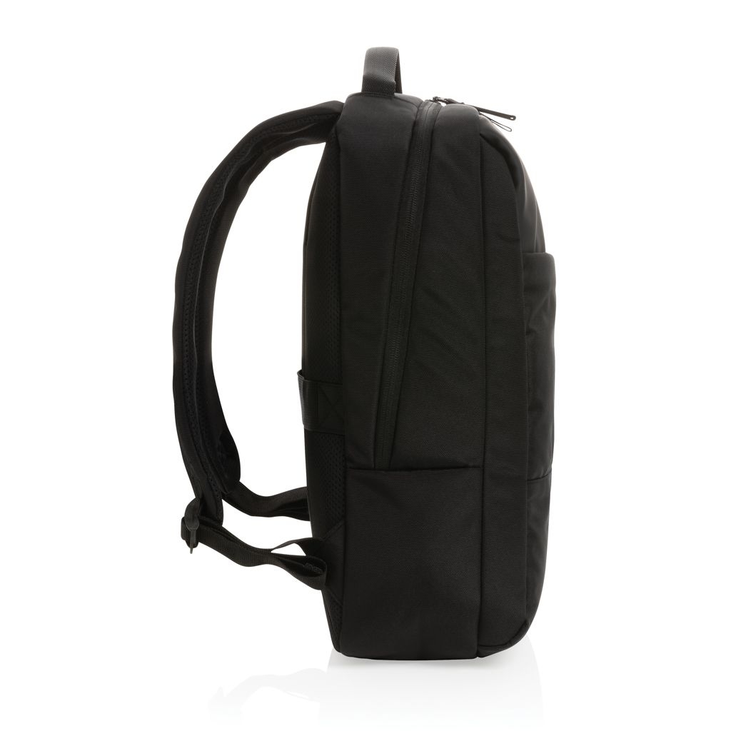 XDP762.74-1Swiss Peak AWARE™ RPET 15_6_ Day-Pack_ schwarz