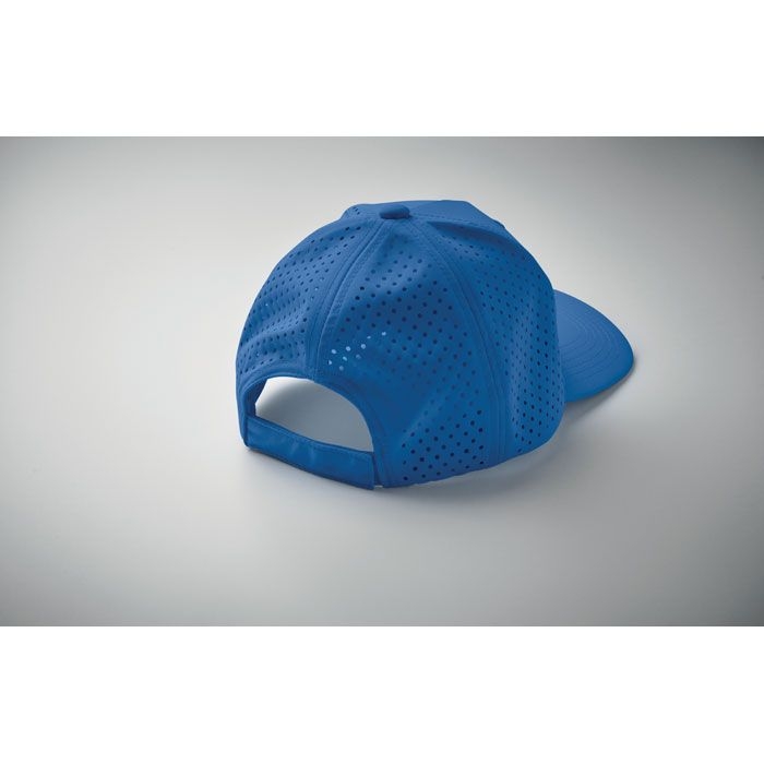 MO2543-37Capo Performance Kappe 5 Panels_ koenigsblau