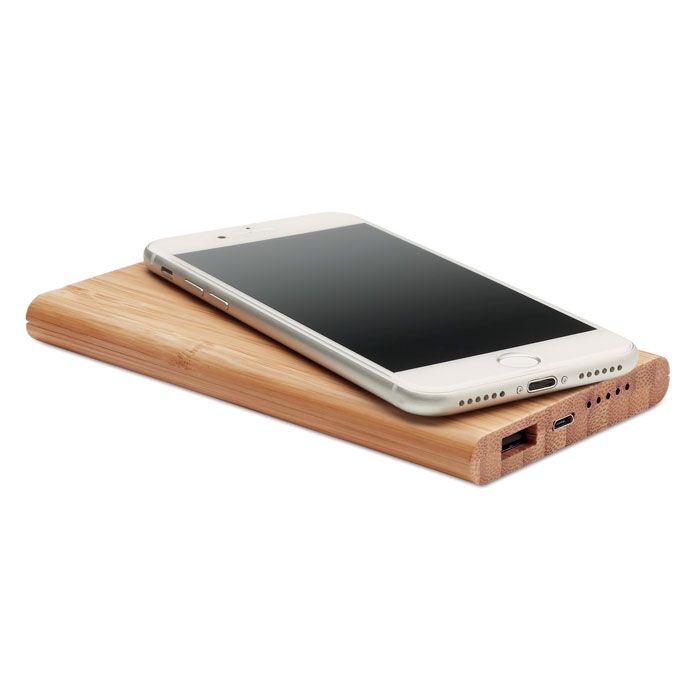 MO9662-40Arena Induktive Powerbank Bambus_ Holz