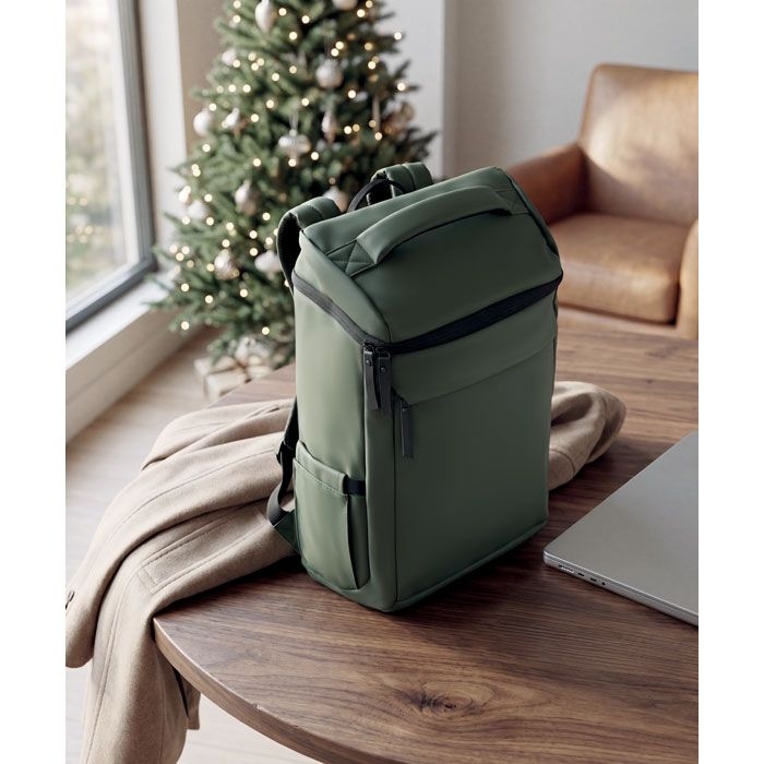 MO3122-60Boulder 15_ PU Laptop-Rucksack_ dunkelgruen
