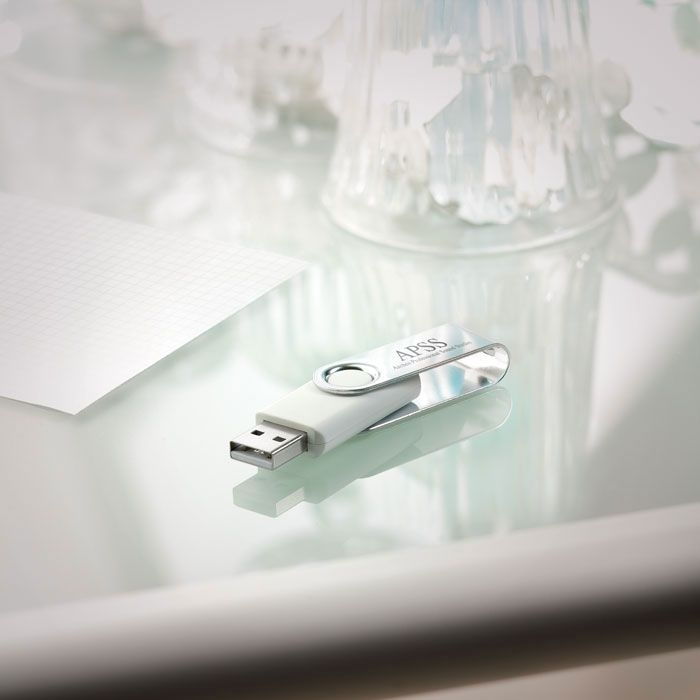 MO1001C-06-16GTechmate Pendrive Techmate. USB flash 16GB_ weiss_ 16 GB