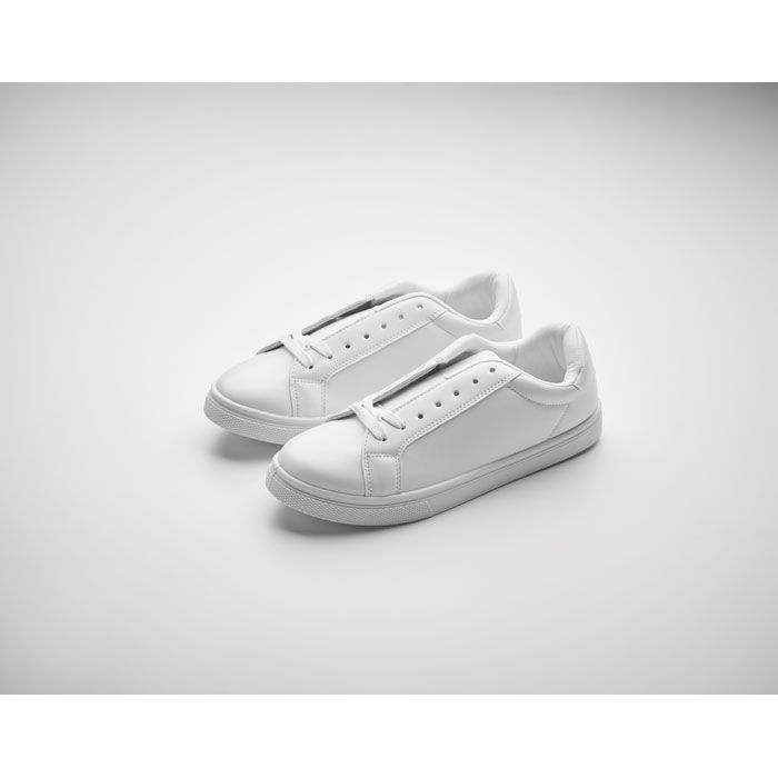 Blancos Sneakers aus PU Gr. 40, weiß