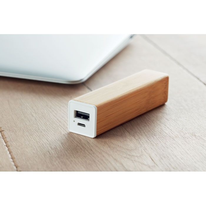 MO9673-40Powerbam Powerbank 2200 mAh Bambus_ Holz