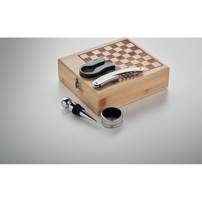 MO2393-40Chesset Weinset mit Schachspiel_ Holz