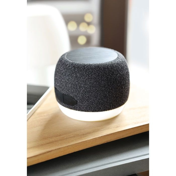 MO2714-03Listoo_ Ladestation mit Lautsprecher_ schwarz