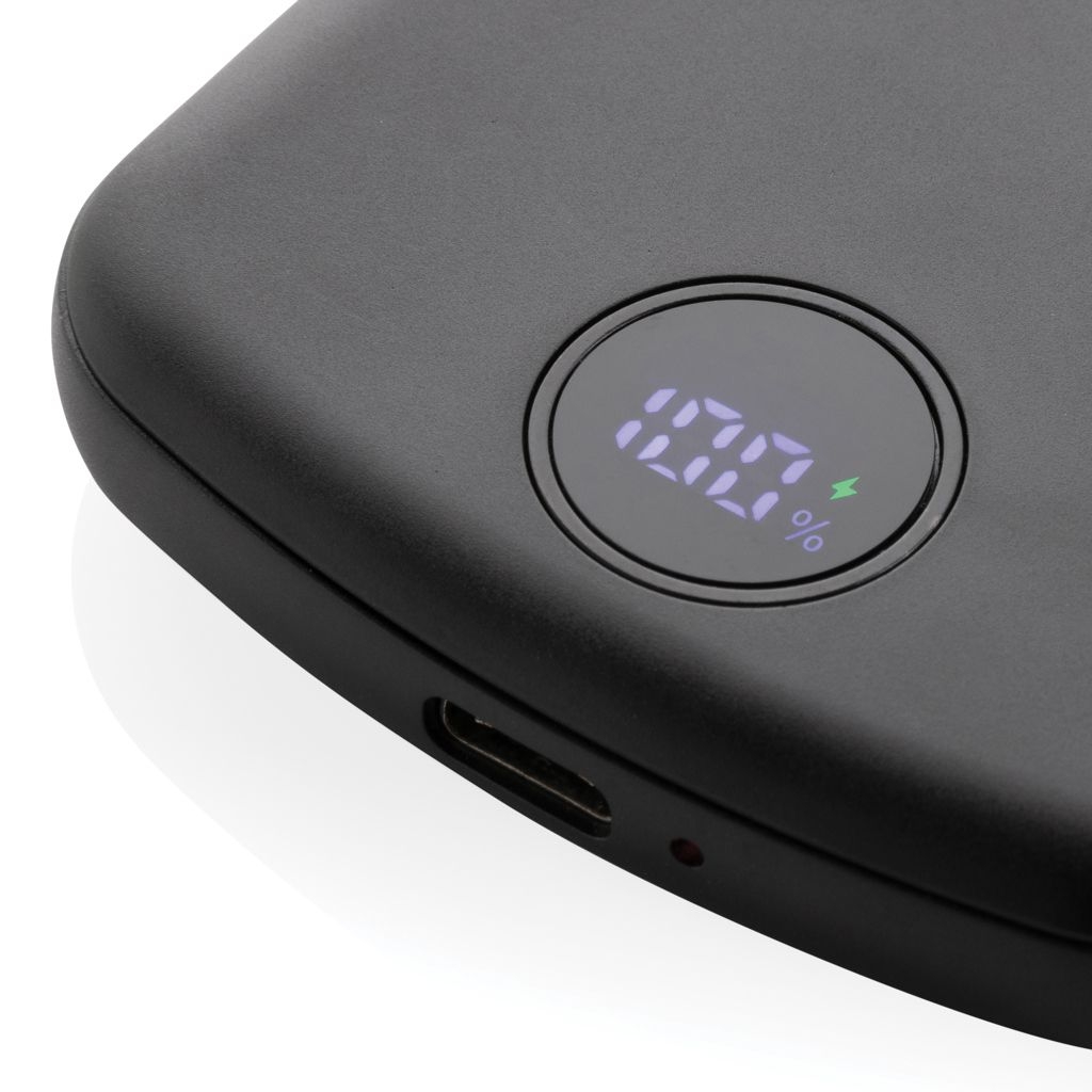 XDP322_41-1MagBoost 5_000mAh magnetische Powerbank aus RCS rec. Plastik_ schwarz