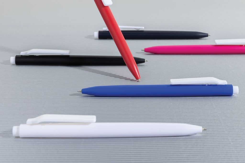 XDP611.38-01Vibe GRS-zertifizierter rABS-Stift mit Ultra-Glide-Tinte_ schwarz