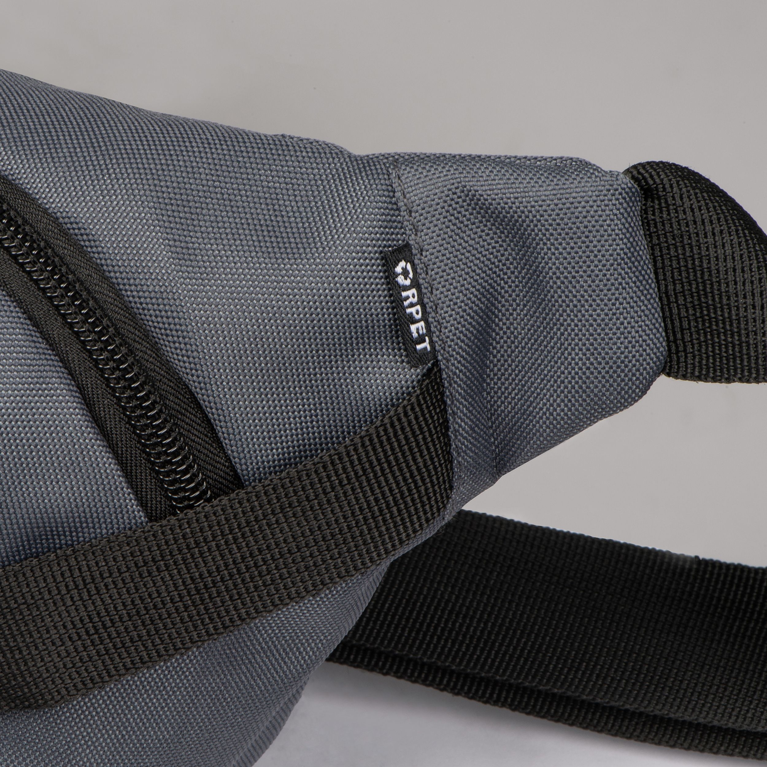 MA63726-77RPET Guerteltasche_ anthrazit