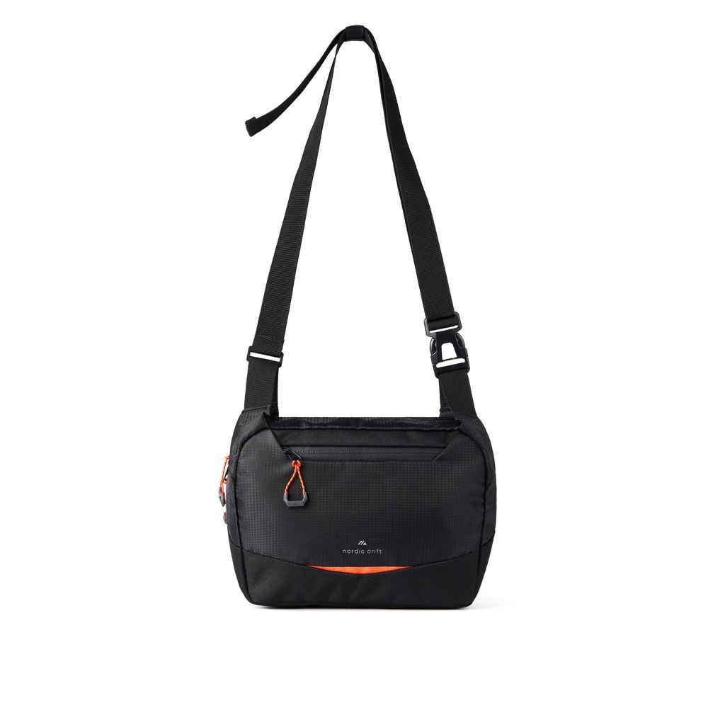 XDND200.04-01Nordic Drift Trail RCS Crossbody-Bag 4L_ schwarz