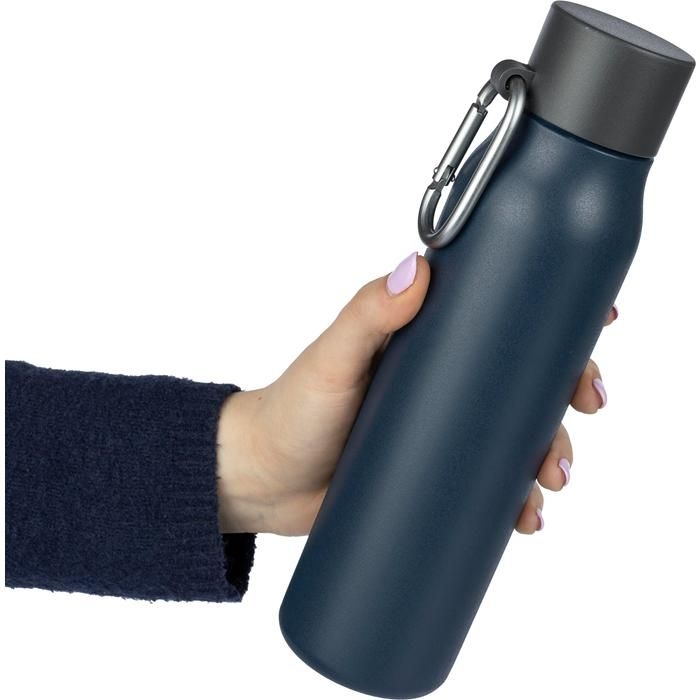 GI1202790-01Doppelwandige Trinkflasche aus recyceltem Edelstahl _600 ml_ Cassian_ schwarz