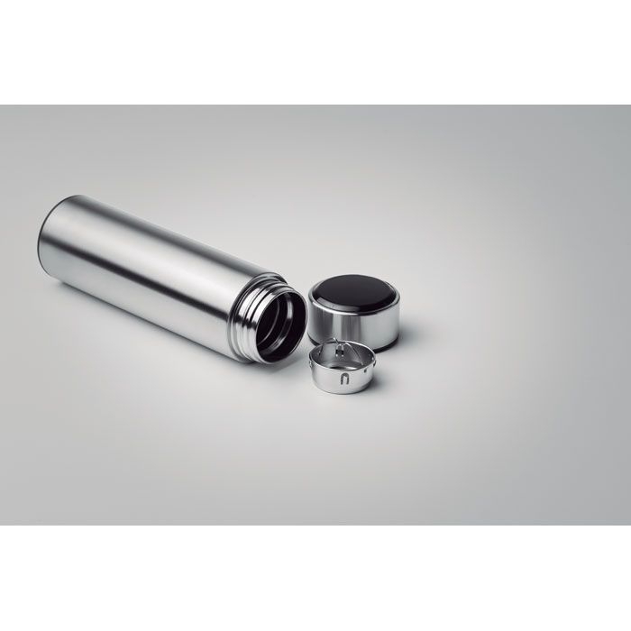 MO9796-16Pole Isolierkanne 450ml mit C°_ mattsilber