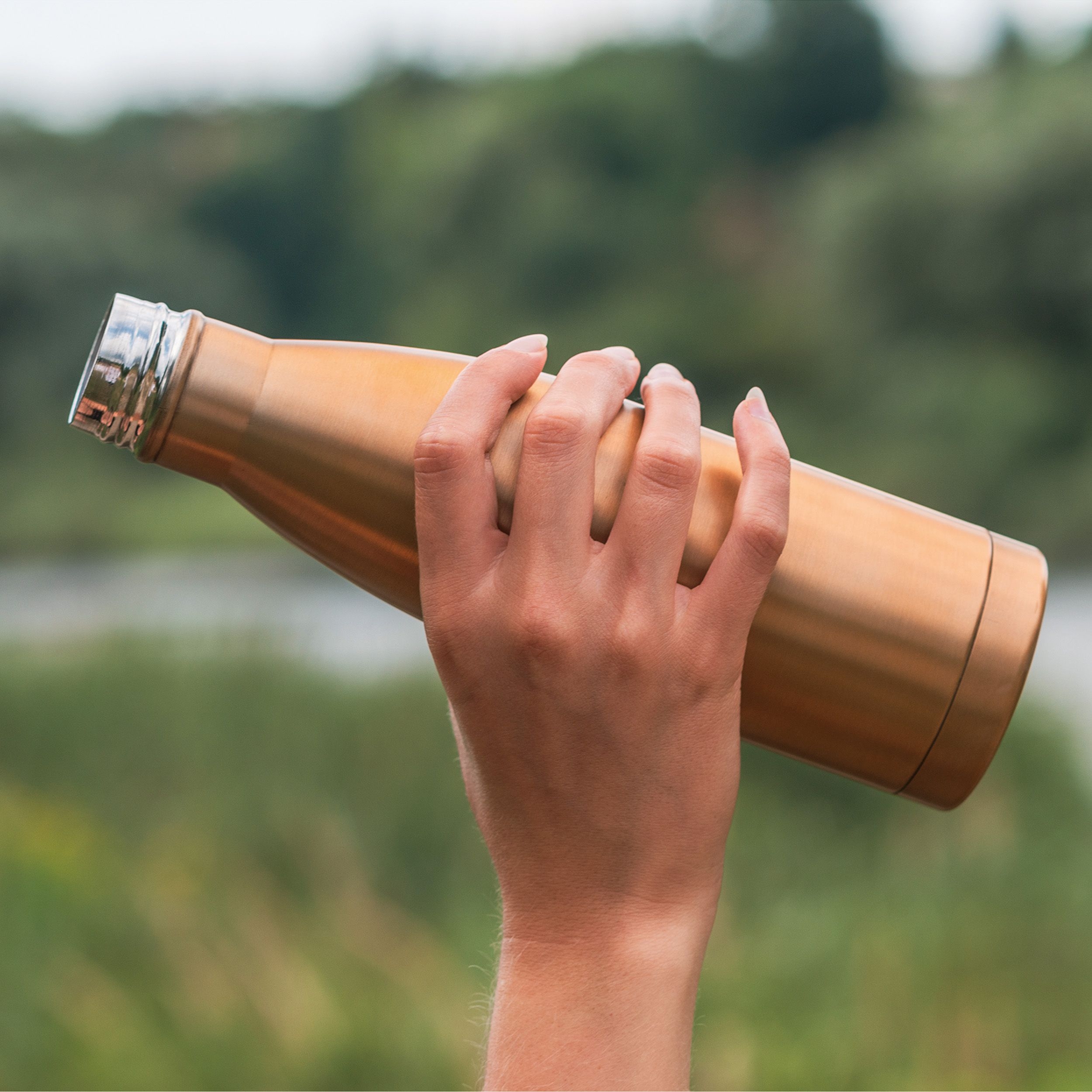 MA62573-98Vakuum Edelstahlflasche_ 500ml_ gold
