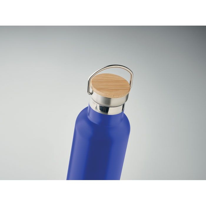 MO6372-04Helsinki Med Isolierflasche 750 ml_ blau