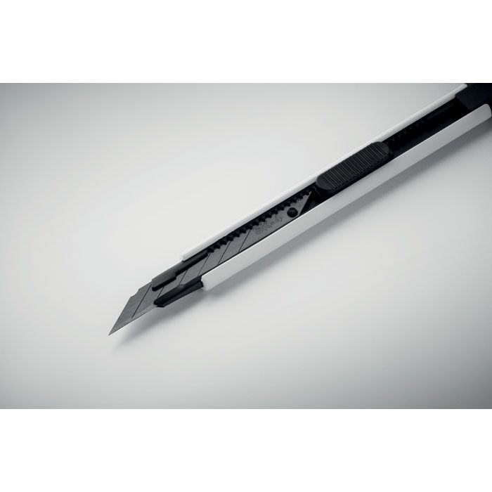 MO2768-06Blade Einziehbares Cuttermesser_ weiss