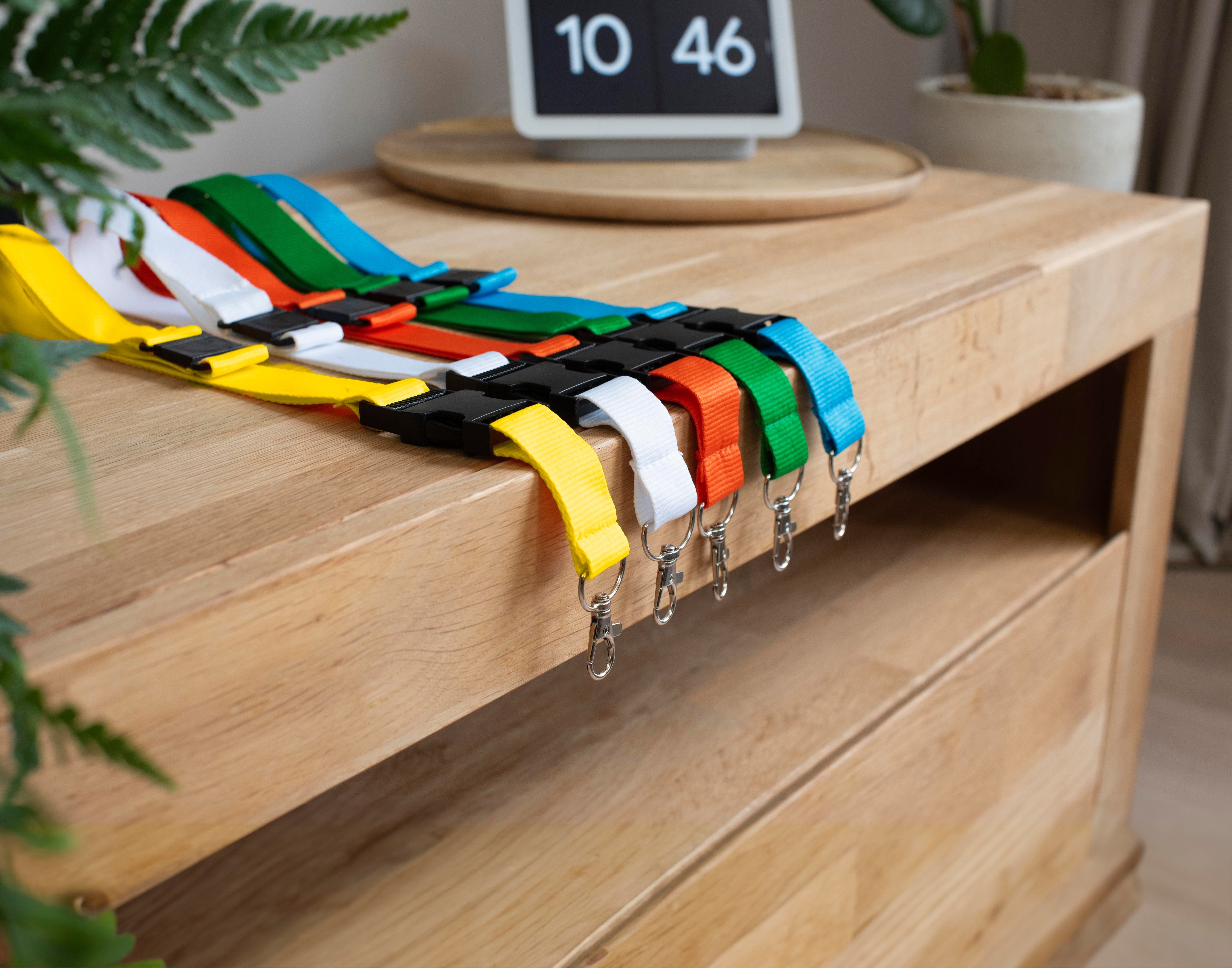 GI4161-01Lanyard aus Polyester Bobbi_ schwarz