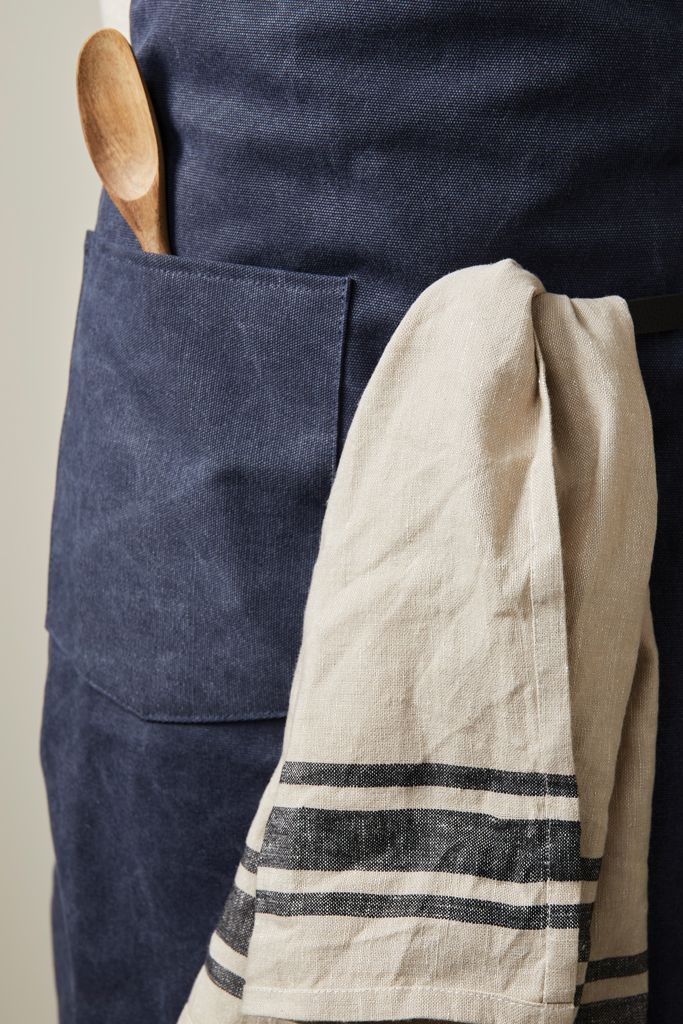 XDV216-2VINGA Tome Schuerze aus GRS recyceltem Canvas_ navy blau