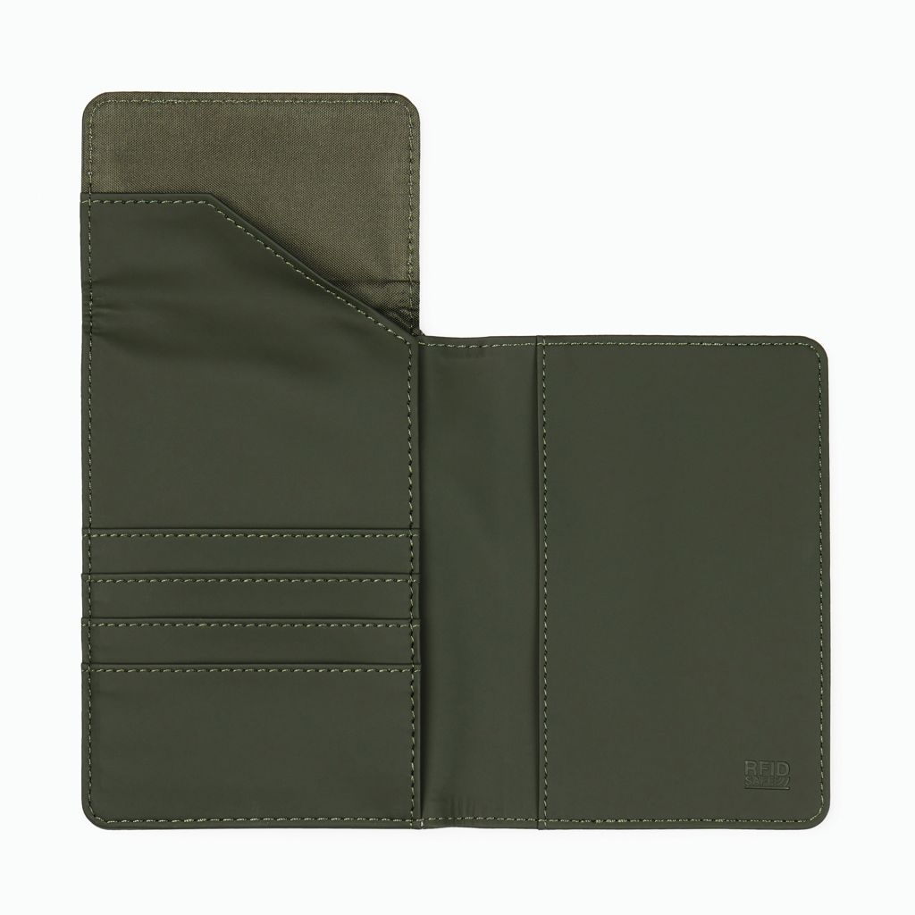 XDV82001-07VINGA Baltimore RCS recycelte Polyester-RFID-Reisepasshuelle_ gruen
