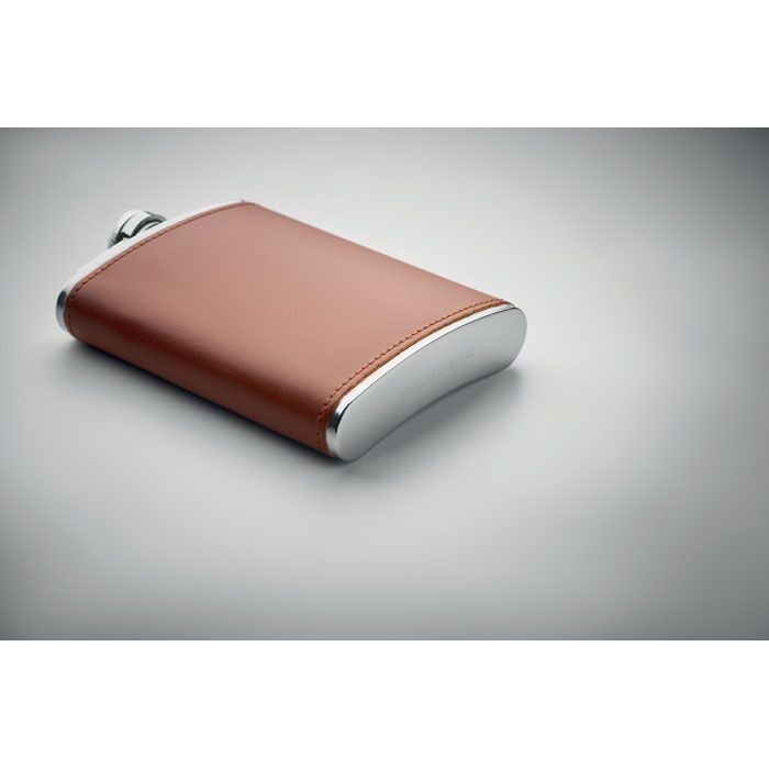 MO2629-01Slimmy Flachmann 200 ml_ braun