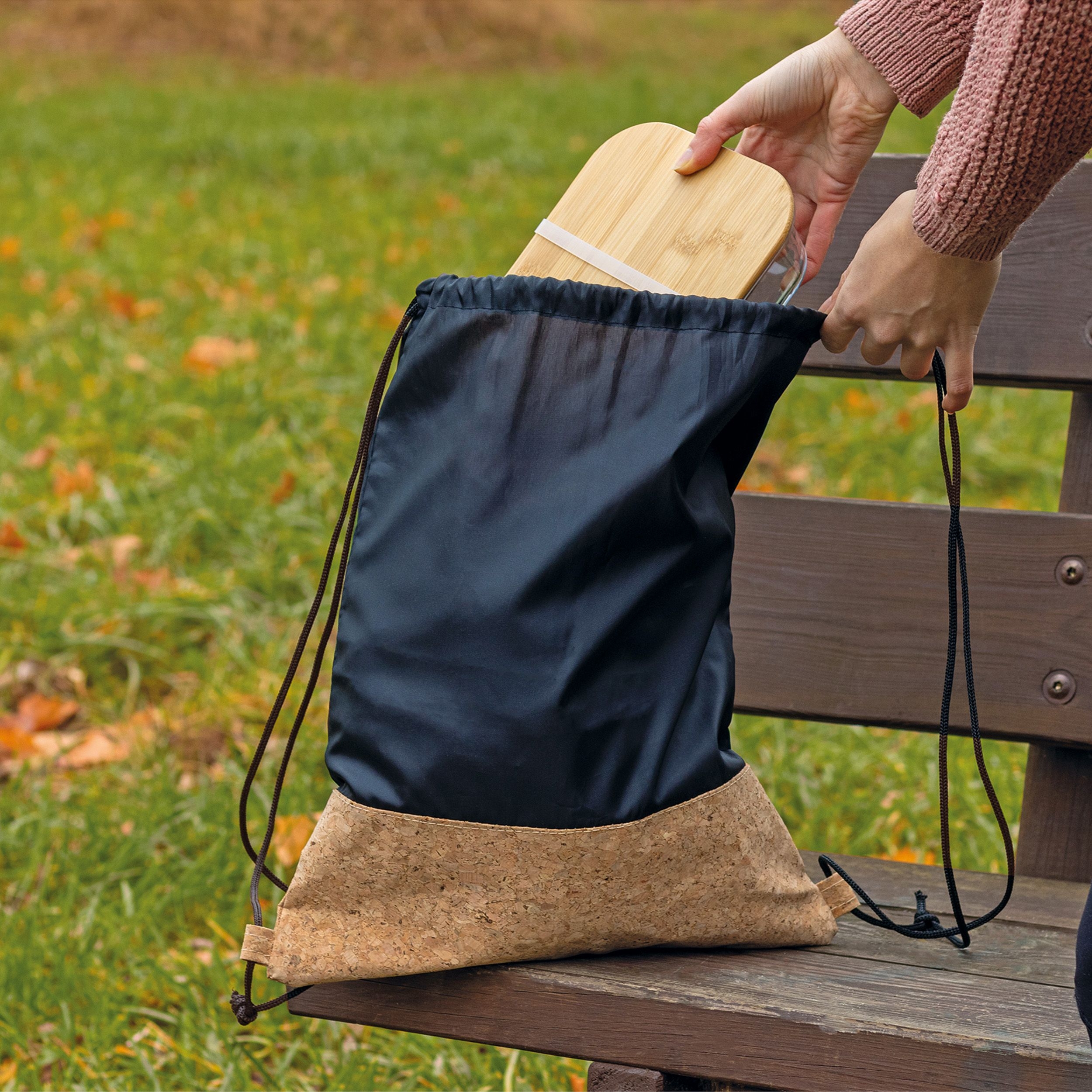 MA62159-03Gymbag aus Polyester mit Korkboden_ schwarz