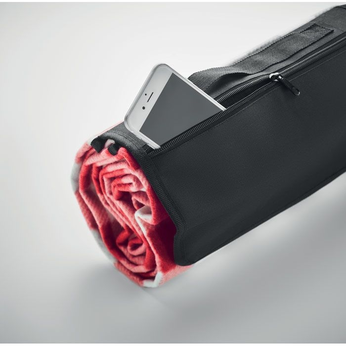 MO6891-05Caly Picknick Decke RPET-Fleece_ rot