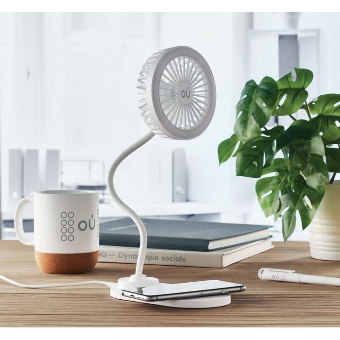 MO6810-06Viento Tischventilator mit Licht_ Weiss