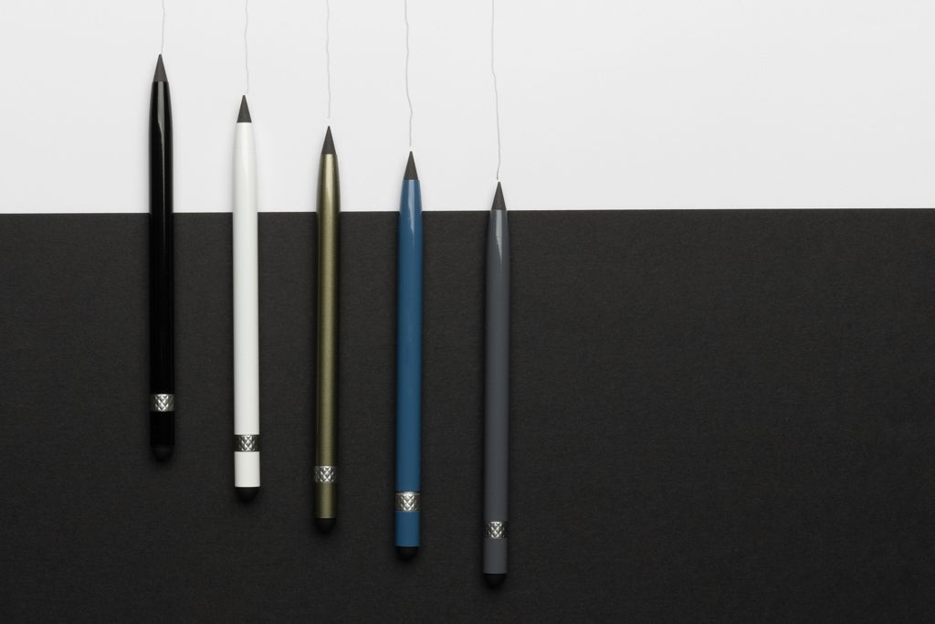 XDP611.12-5Tintenloser Stift aus Aluminium mit Radiergummi_ blau