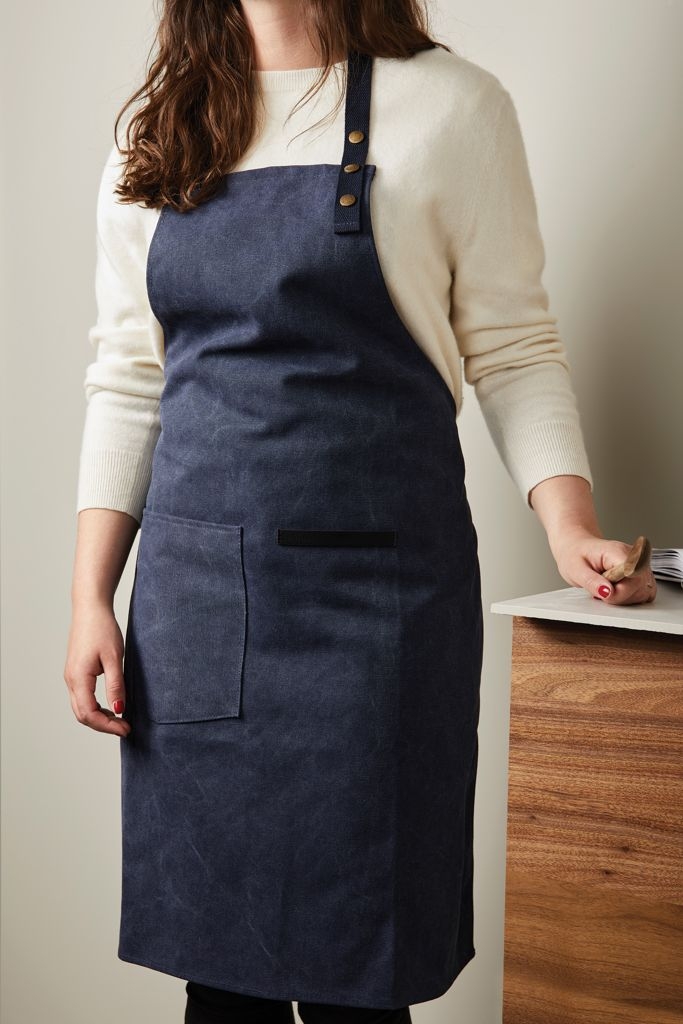 XDV216-2VINGA Tome Schuerze aus GRS recyceltem Canvas_ navy blau