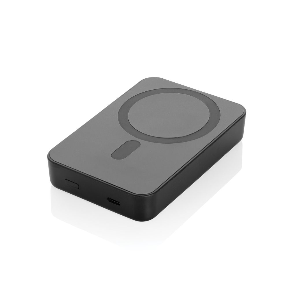 XDP322_89-01Amporia 10_000mAh magnetische Powerbank aus RCS rec. ABS_ schwarz