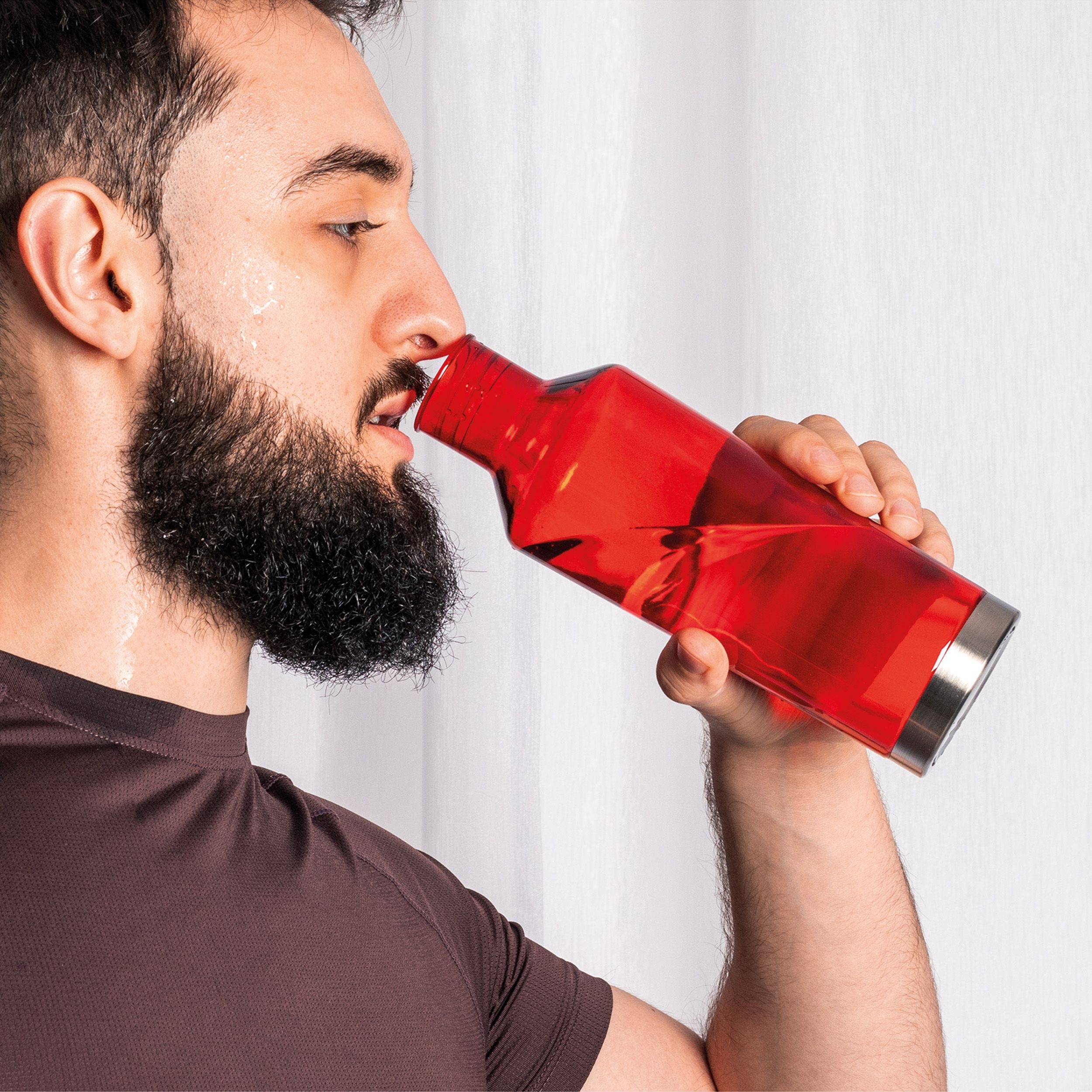 MA60986-05Trinkflasche aus Tritan_ 800ml_ rot