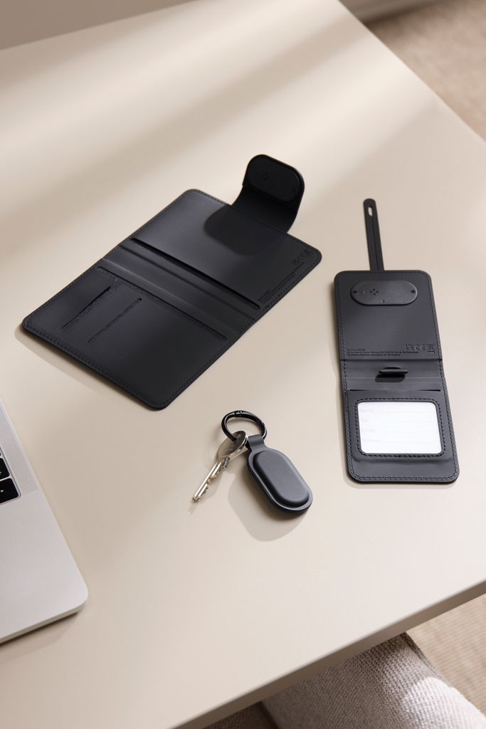 XDV30100-01VINGA Baltimore RCS Passport Cover mit Dual-Finder_ schwarz