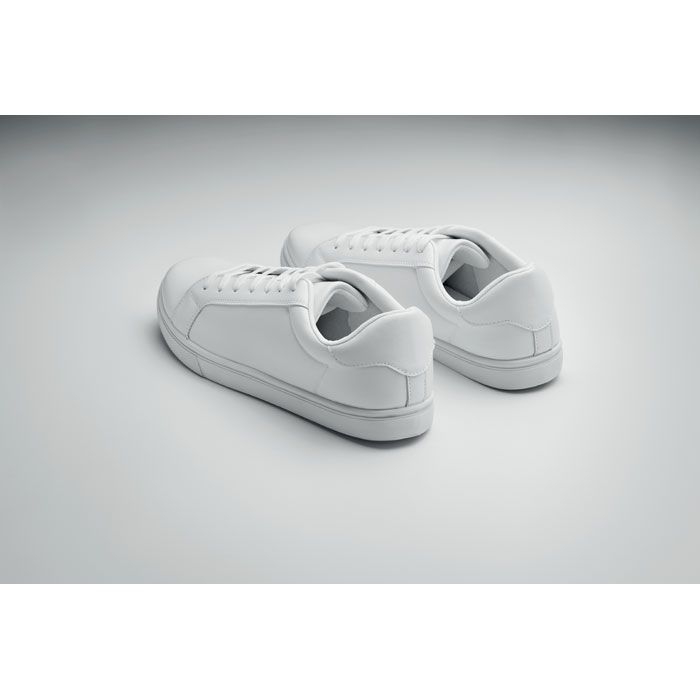 MO2039-06Blancos Sneakers aus PU Gr. 39_ weiss