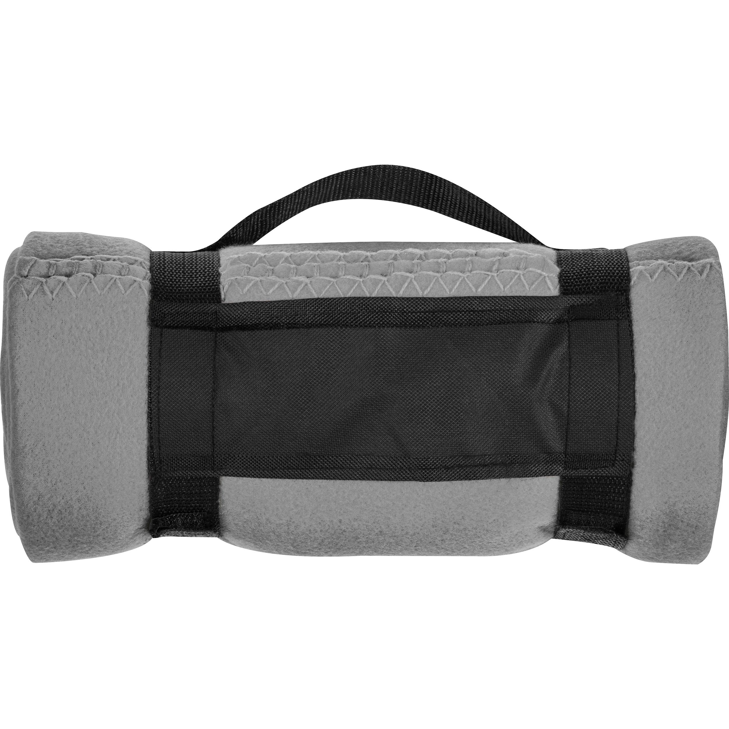 MA66902-07Fleecedecke mit Tragebanderole GIANFRANCO_ silbergrau