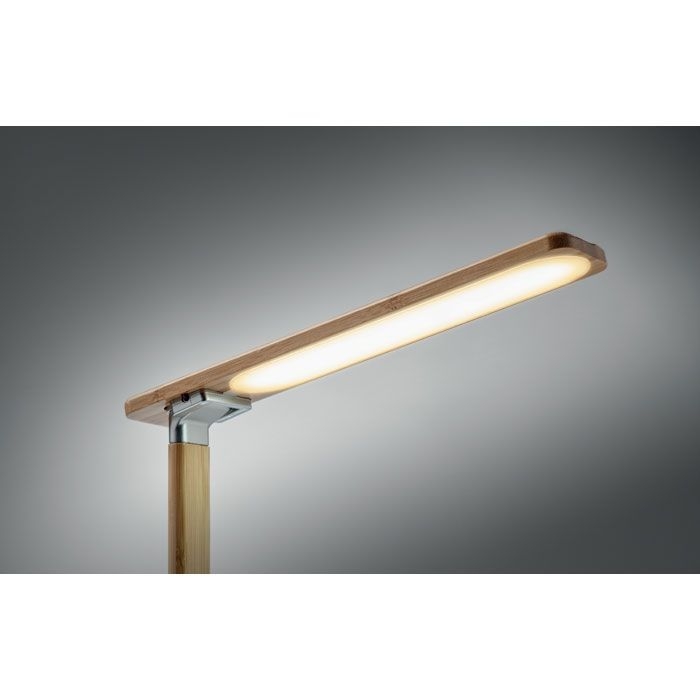 MO6346-40Neat Light Tischleuchte und Ladegeraet 10W_ holz