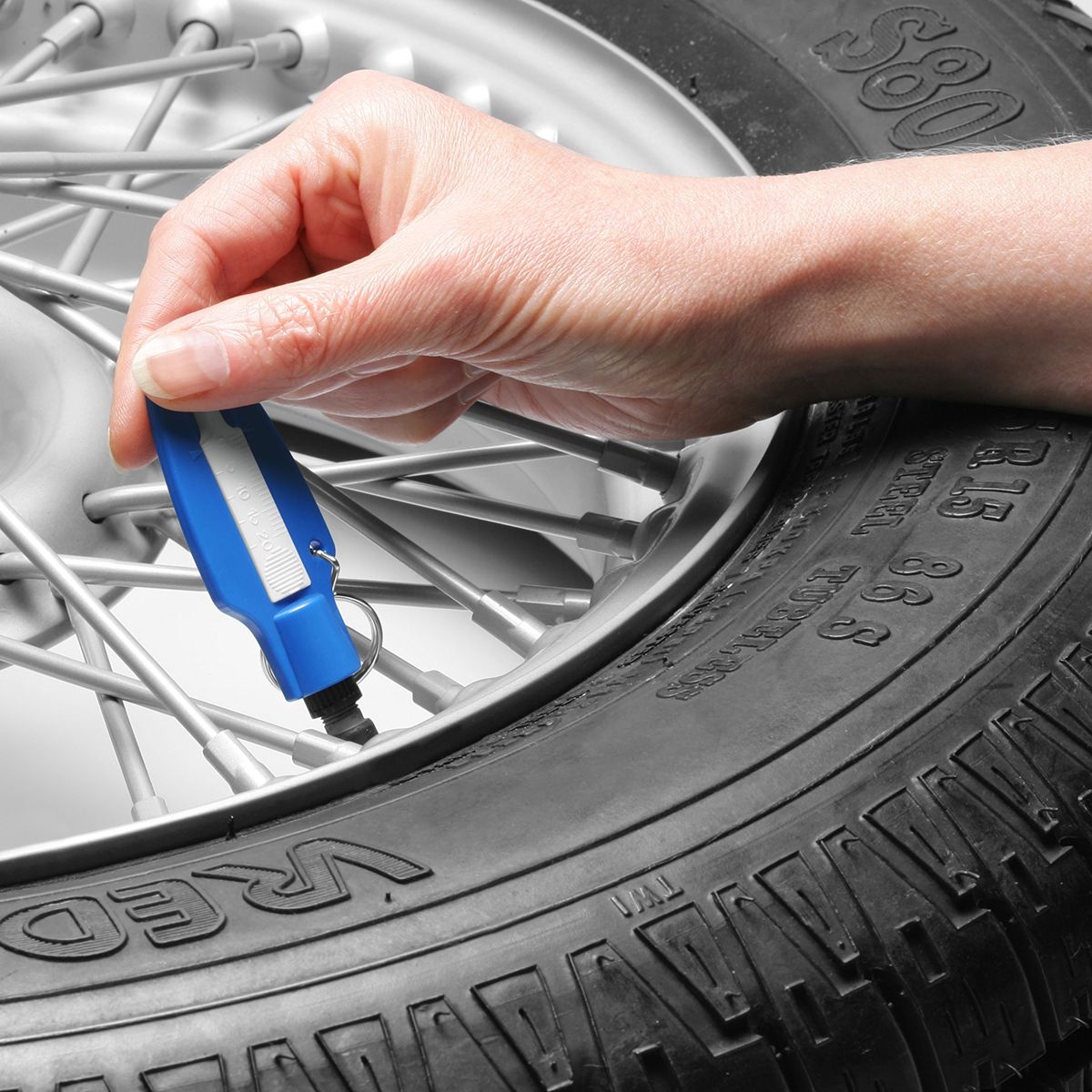 HE8275R-3-0Reifenprofiltiefenmesser mit Ventilkappendreher_ blau_ weiss