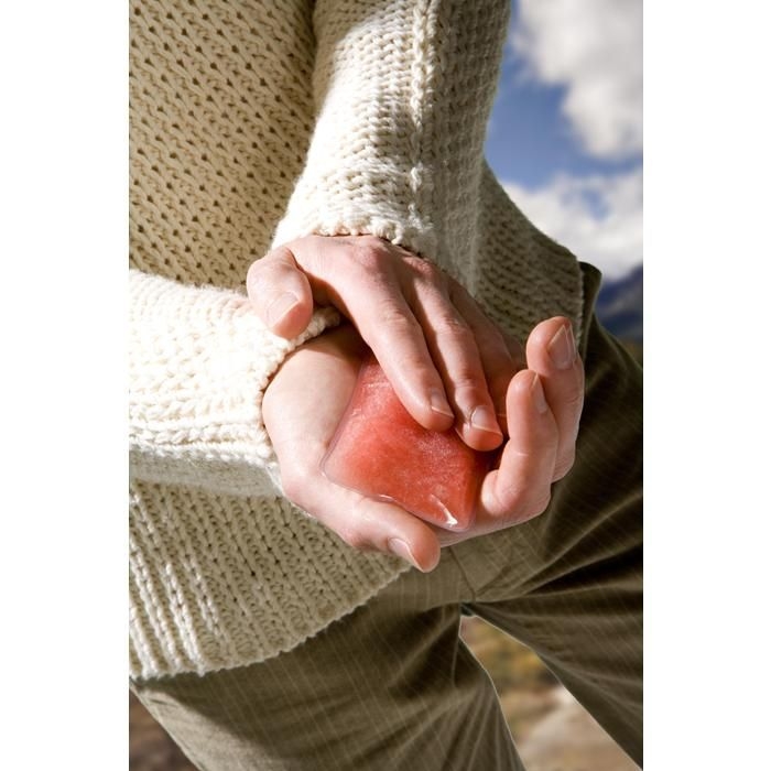 GI5077-18Waermekissen aus PVC Charles_ hellblau