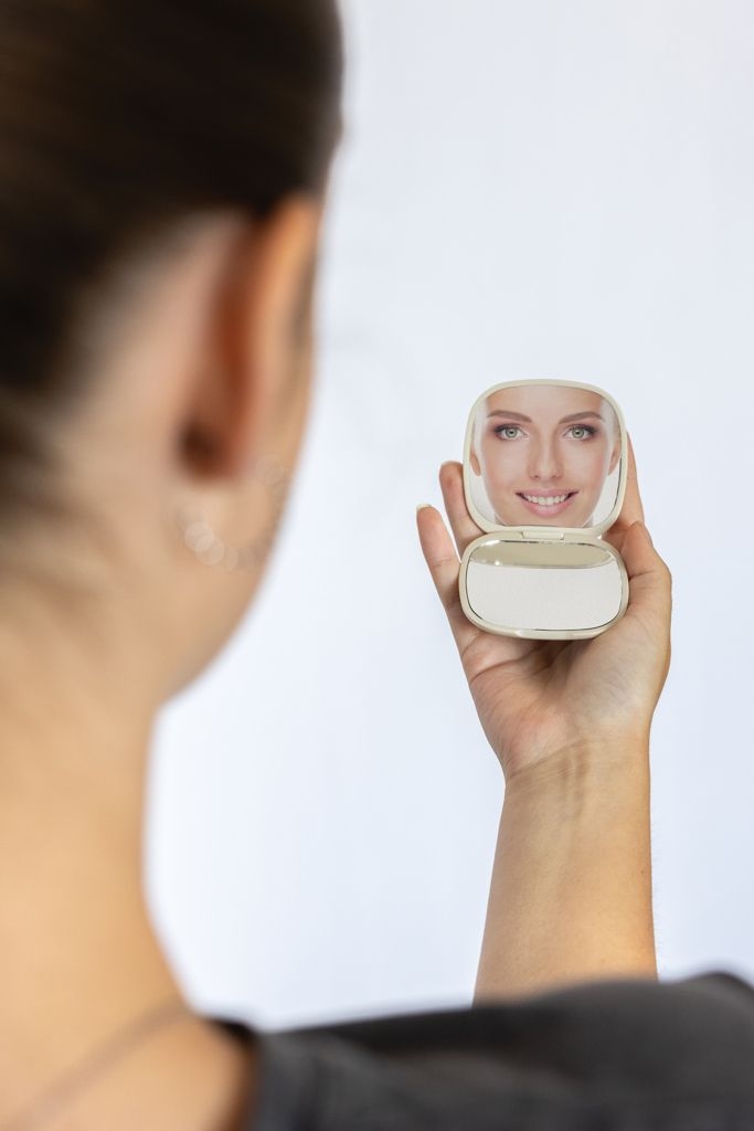 XDP457_04-19Reflecta Make-Up Spiegel aus RCS rec. ABS_ beige