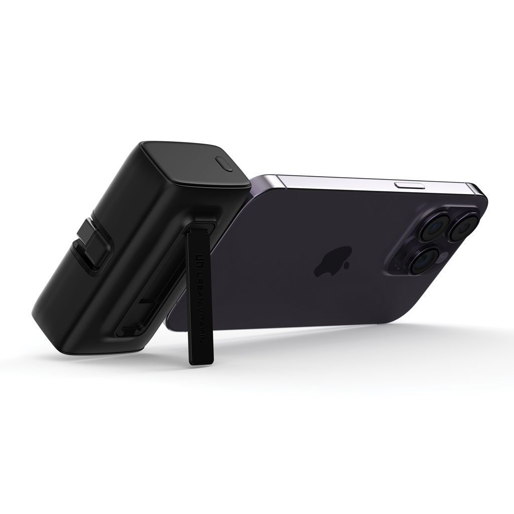 XDP322_85-01Urban Vitamin Los Angeles 20W Powerbank aus RCS rec. Plastik_ schwarz