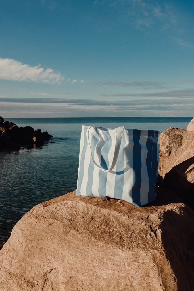 XDV76206-15VINGA Lagoa GRS Strandtasche_ hellblau