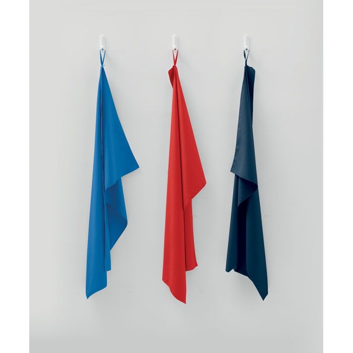 MO2762-05Atoll 70 Mikrofaser-Handtuch 70X120cm_ rot