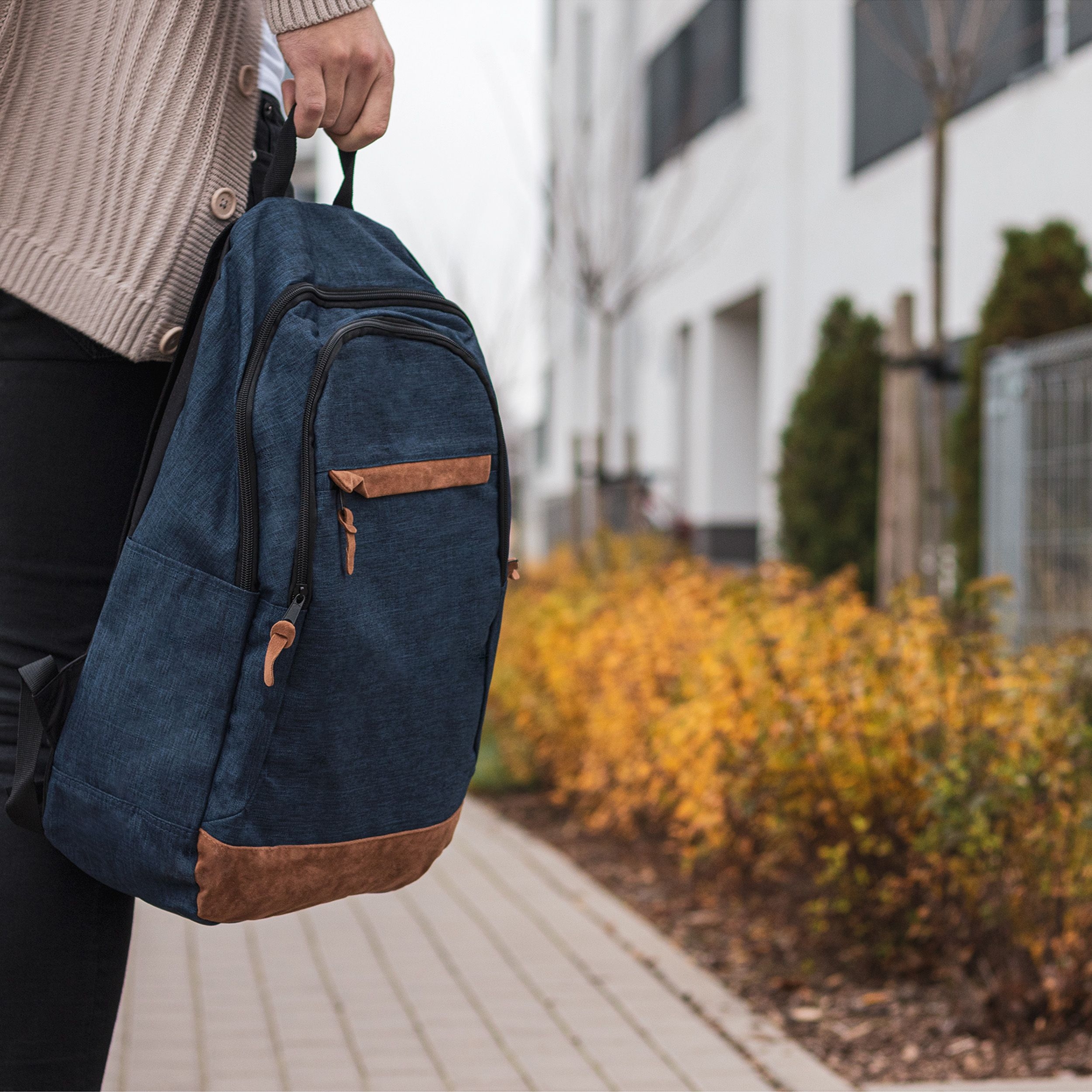 MA50769-44Rucksack aus Polyester_ dunkelblau