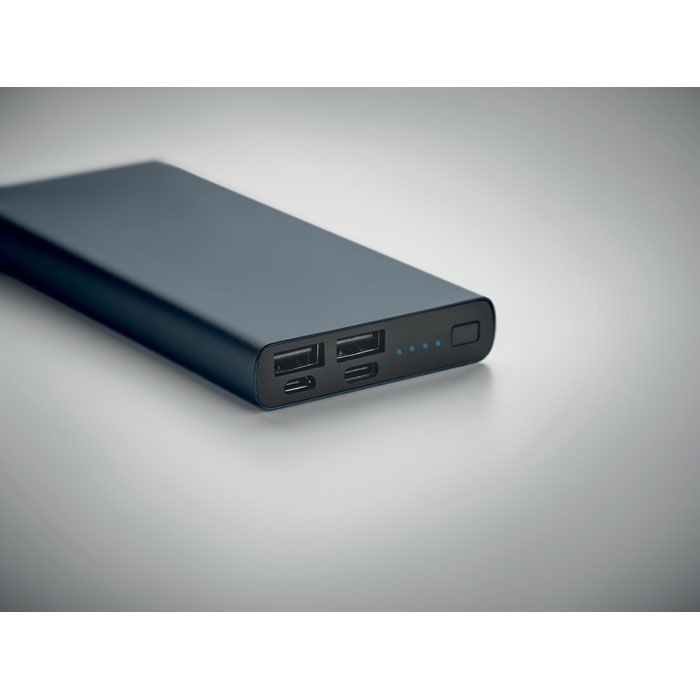 MO6770-85Powerflat 8 C Powerbank 10000 mAh_ Marineblau