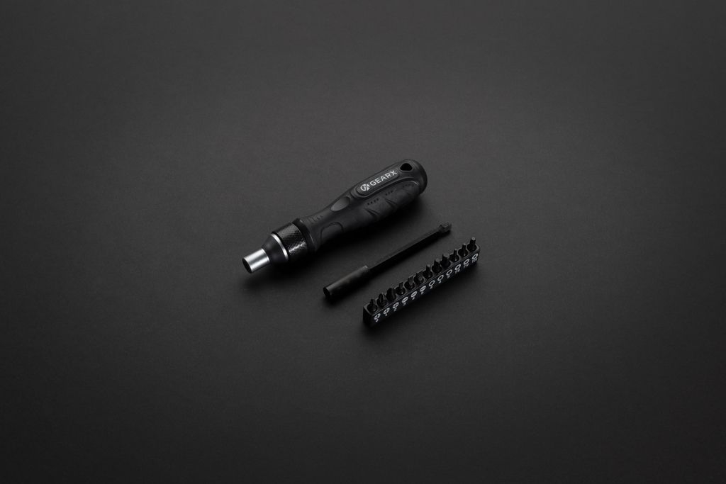 XDP221.50-1Gear X Ratschen-Schraubendreher_ schwarz